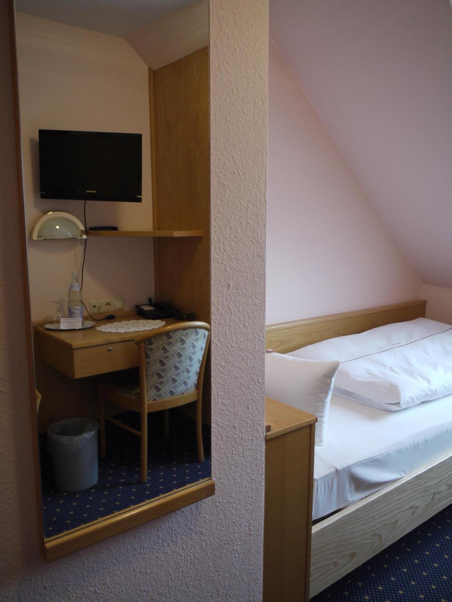Hotel Ebner Bad Konigshofen im Grabfeld Phòng bức ảnh