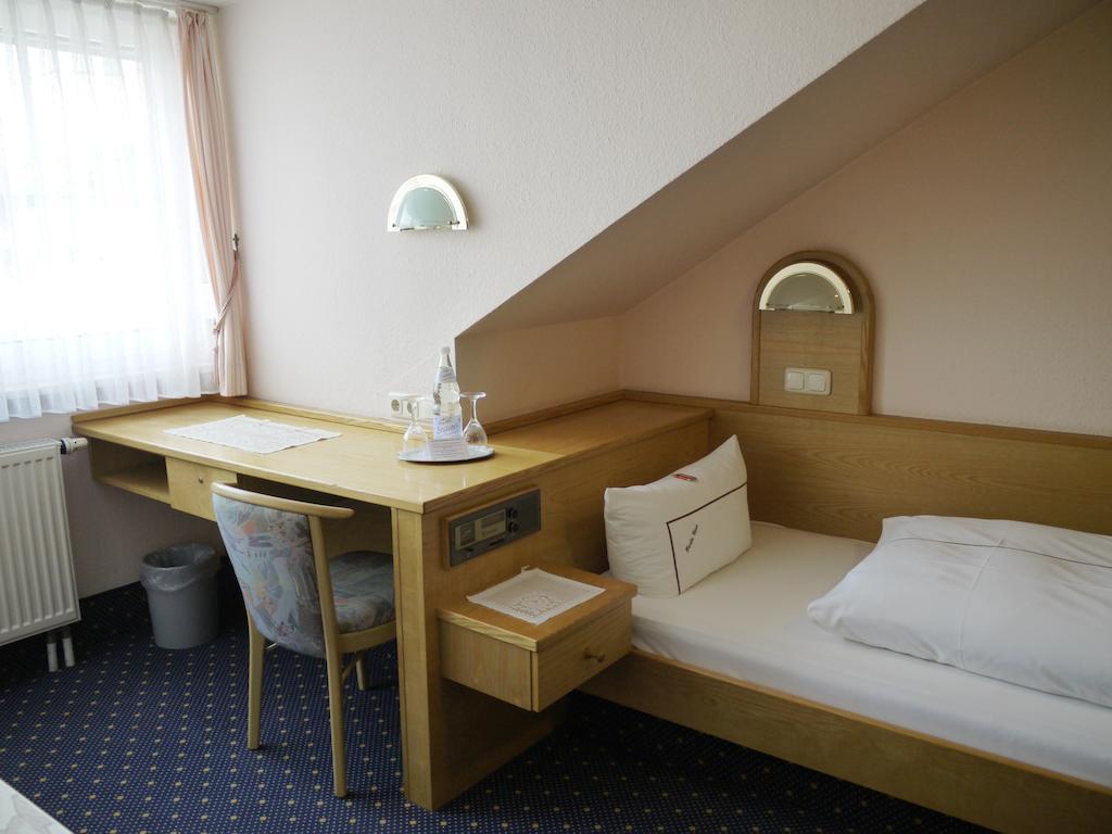 Hotel Ebner Bad Konigshofen im Grabfeld Phòng bức ảnh