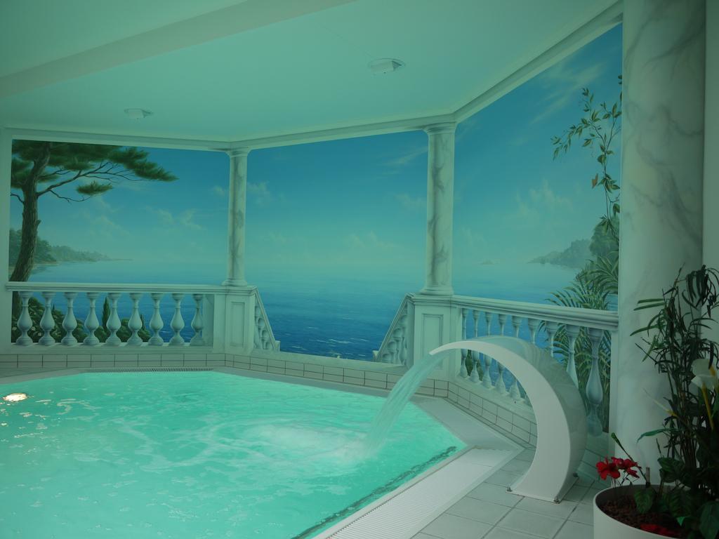 Hotel Ebner Bad Konigshofen im Grabfeld Ngoại thất bức ảnh