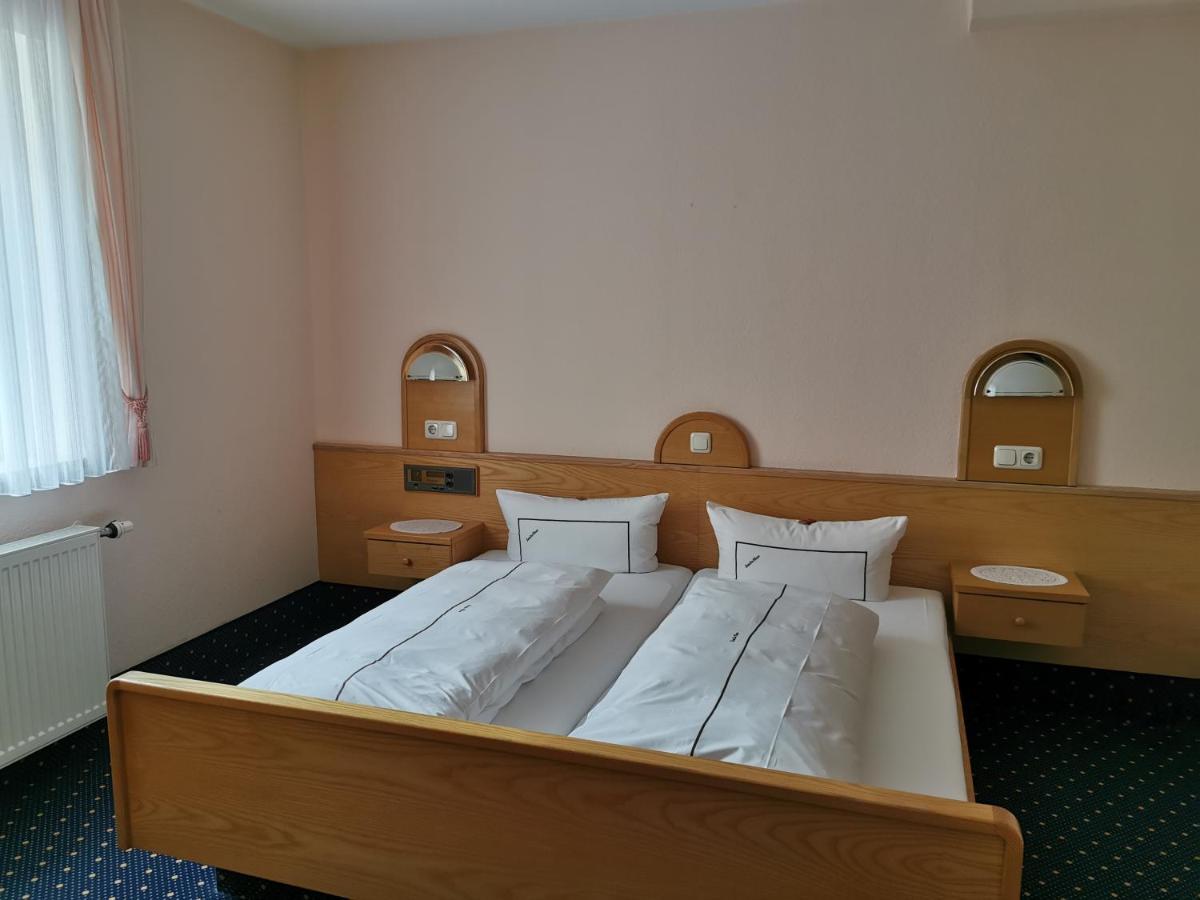 Hotel Ebner Bad Konigshofen im Grabfeld Ngoại thất bức ảnh